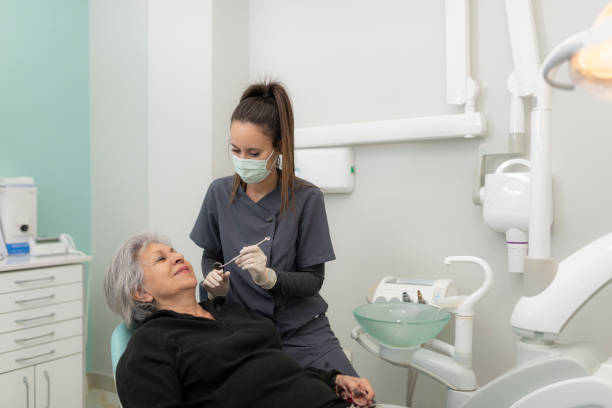 Best Emergency Tooth Extraction in Scott Af, IL